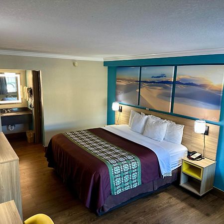 Days Inn By Wyndham Houston East Zewnętrze zdjęcie